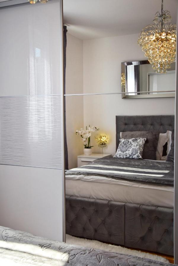Luxurious Apartment Majda, 2 Bathrooms And Free Parking Split Eksteriør billede