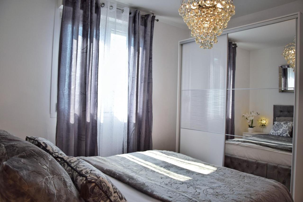 Luxurious Apartment Majda, 2 Bathrooms And Free Parking Split Eksteriør billede